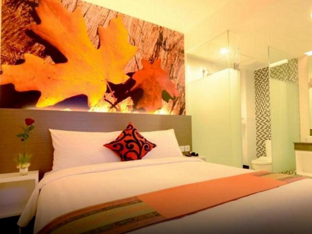 Clay Hotel Jakarta Exterior photo